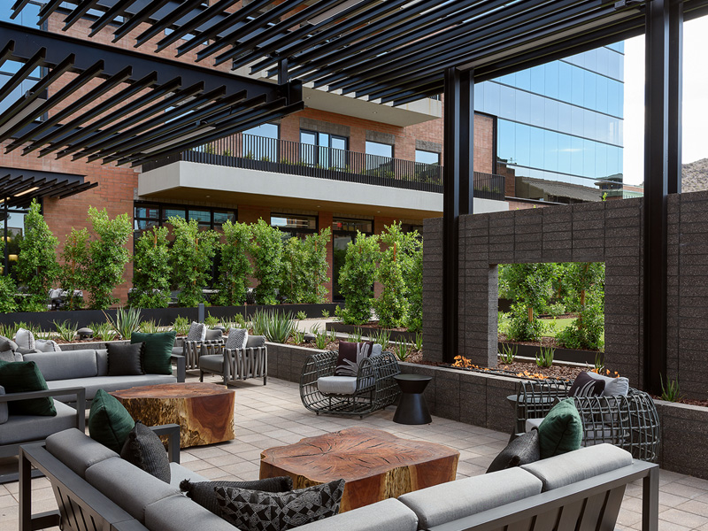 Workplace Patio - The Arbor Tempe - George Oliver Companies